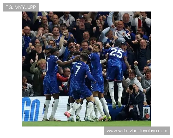 英超:曼城在补时绝杀曼联,榜首位置再度动摇,曼城在英超赛场取得成功 英超:曼城在补时绝杀曼联,榜首位置再度动摇,曼城在英超赛场取得成功