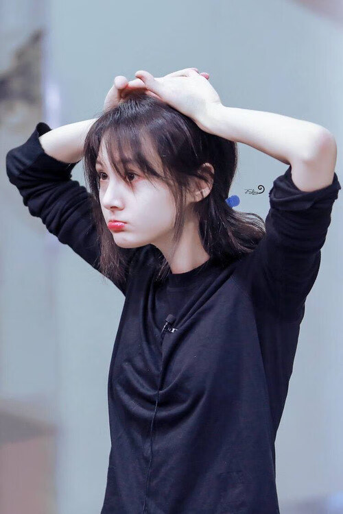 乐鱼体育官网下载-地方联赛引入多媒体裁判复审技术提升执裁公平性与透明度