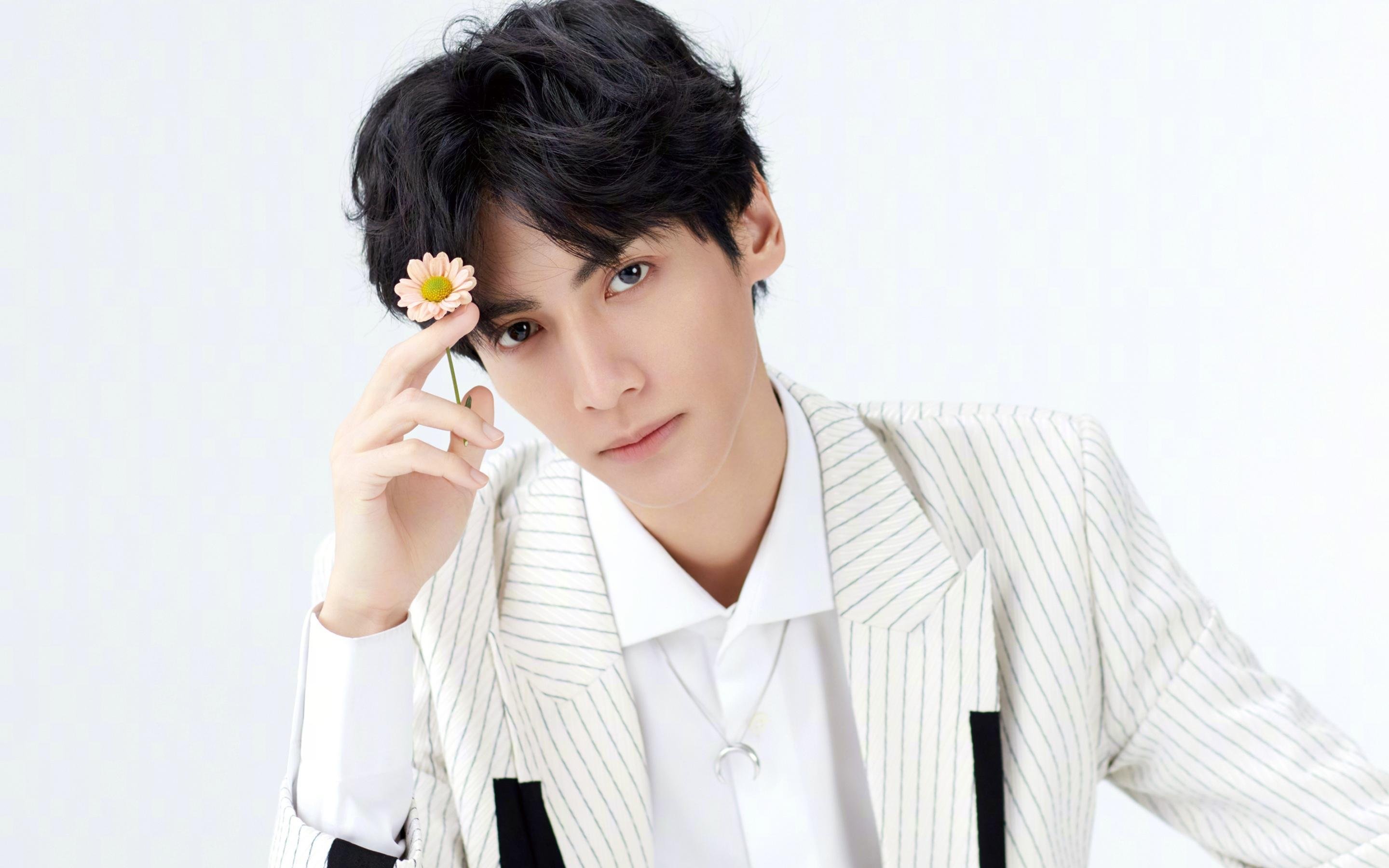 意甲教练战术板首次曝光,意甲教练年薪排行